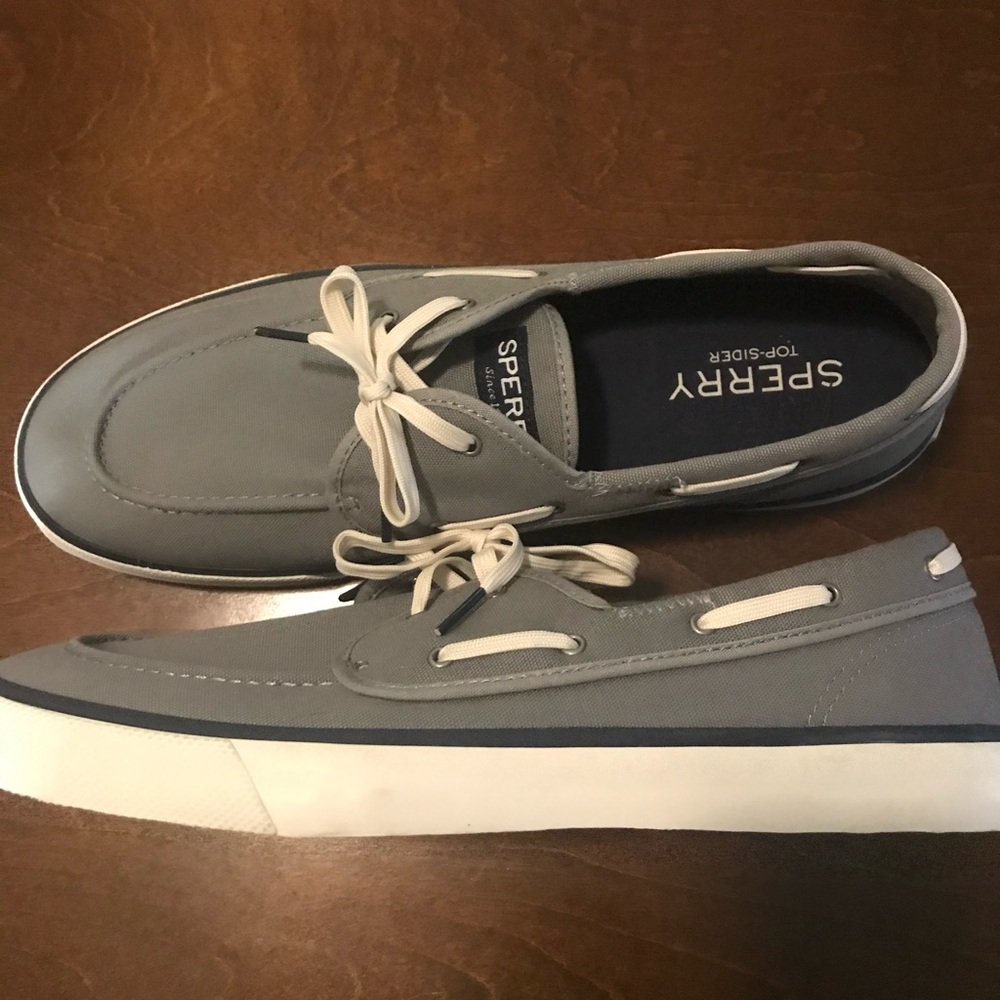 Men’s Sperrys Size 13